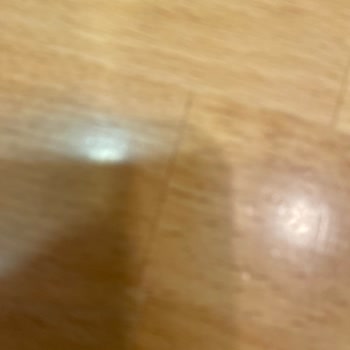 Olivium Tavuk Dünyası'nda Yetersiz Karşılama Ve Yavaş Servis Deneyimi