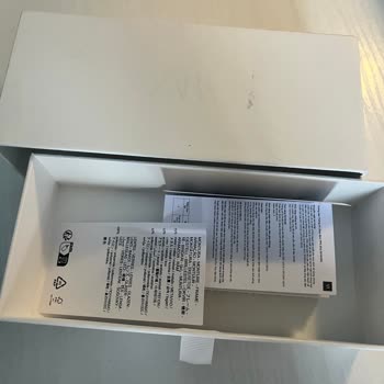 Zara'dan Boş Gözlük Kutusu Ve İlgisiz Müşteri Hizmetleri Şoku