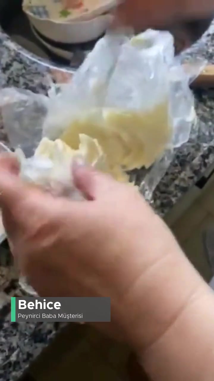 Peynirci Baba Peynir Poşetleri! videonun kapak resmi