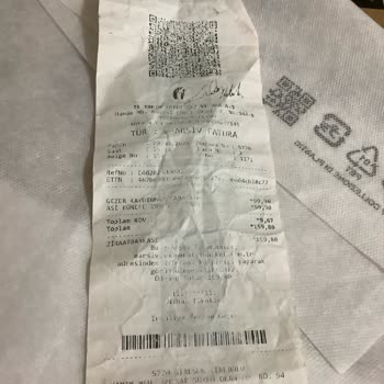 Aldığım Terlik Kısa Sürede İkinci Kez Yırtıldı