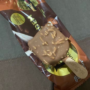 Aldığım Magnum Dondurma Paketi Yarım Çıktı, Destek Alamadım