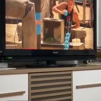 TV8 Kanalı Sürekli Donuyor