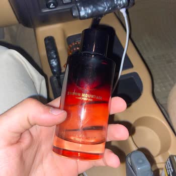 Satıcı Yanıltıcı Bilgi Verdi, Parfüm Kalıcı Çıkmadı Ve İade Alınmadı