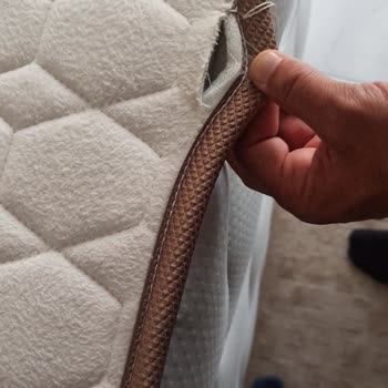 Aldığım Yatak Hem Yırtık Geldi Hem Değişim Yapılmadı