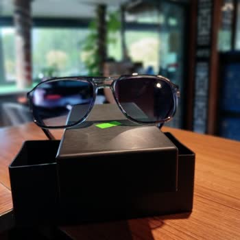 Aksesuarcim2024 (Instagram) Nisan Kargo'dan Sahte Ve Alakasız Ürün Mağduriyeti