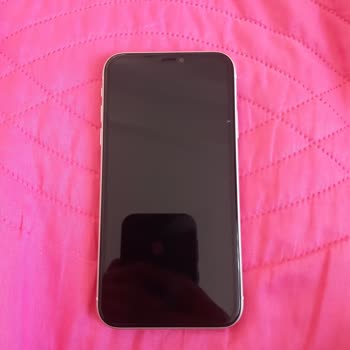 Yenilenmiş İphone 11'de Pil Ve Kapanma Sorunu, Garanti Sürecinde Gecikme