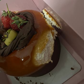 Sipariş Edilen Pasta Beklentileri Karşılamadı