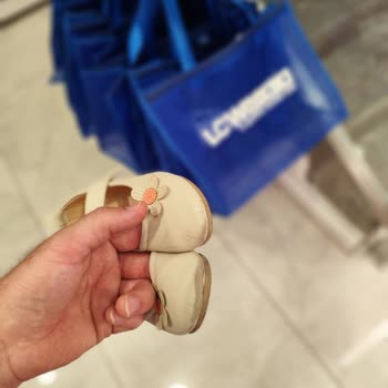 Ayakkabı 2 Kere Giyildi, Önü Aşındı: Değişim Talebim Reddedildi