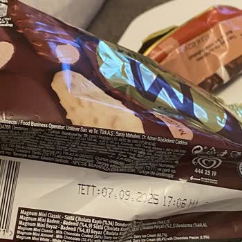 Aldığım Dondurmalar Taze Ve Güvenilir Değildi