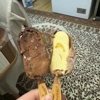 Kampanyalı Magnum Mini Ürününde Küf Ve Kötü Koku Şikayeti