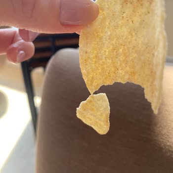 Aldığım Cipsin İçinden Yabancı Madde Çıktı, Firma Dönüş Yapmadı