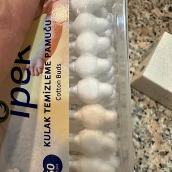 İpek Kulak Pamuğu Gevşek Ve Kulağı Acıtıyor