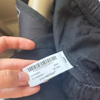 Zara'dan Yeni Aldığım Pantolonun Arka Kısmı 3. Giyişte Patladı