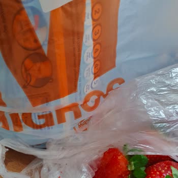 Migros Tıkla Gel Siparişimde Bozuk Çilek Ve Yetersiz Müşteri Hizmeti