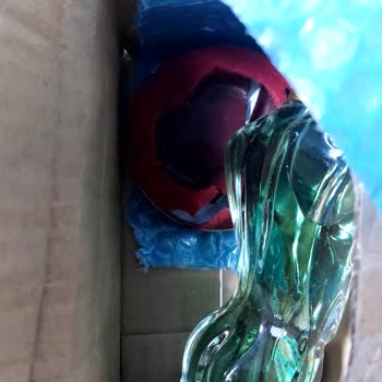 Aldığım Parfüm Sahte Ve Kutusu Hasarlı Geldi