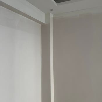 Polisan Elegans Gece Beyazı Hayal Kırıklığı Yarattı