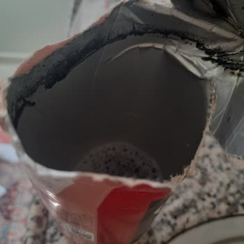 Cappy Elma Suyu İçinden Çıkan Küf Ve Bakteri Çocuk Sağlığını Tehdit Etti