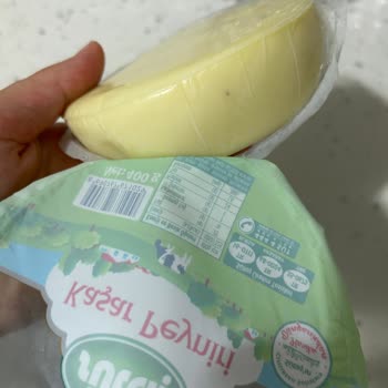 Sütaş Kaşar Peynirinde Plastik Parça Çıkması