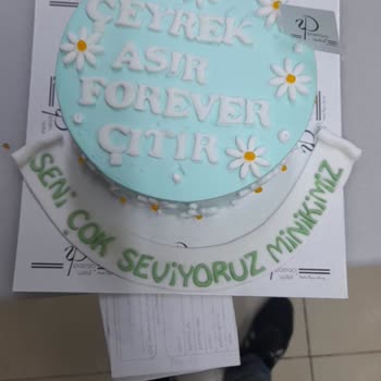 Sipariş Verdiğimiz Pasta Yanlış Renk Ve İlgisiz İletişim