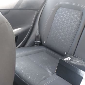 Kiraladığım Araç Pislik Ve Bakımsızlıkla Teslim Edildi