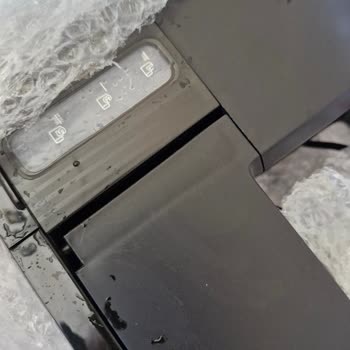 Kahve Makinesi Su Akıtıyor Tamir Sonrası Islak Ve Bakımsız Teslim Edildi