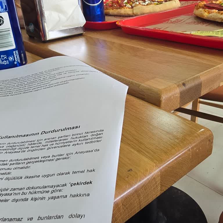 Çalışanların Olumsuz Tavrı Ve İletişim Eksikliği Müşteri Deneyimini Zedeliyor