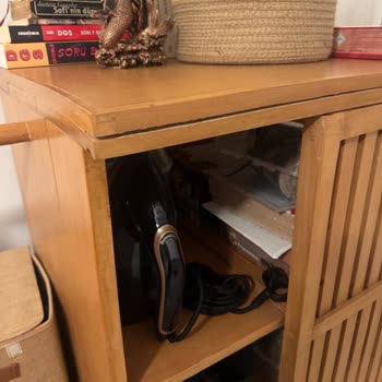 Açık Gardırop Hasarlı Ve Eksik Hizmetle Teslim Edildi