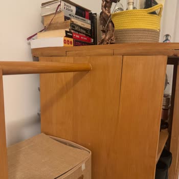 Açık Gardırop Hasarlı Ve Eksik Hizmetle Teslim Edildi