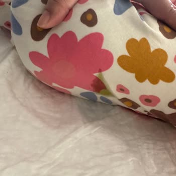 Prima Bebek Bezlerinde Islaklık Göstergesi Ve Sızdırma Sorunu Hayal Kırıklığı Yarattı