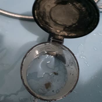 Servisten Pis Ve Onarımı Şüpheli Süpürge Teslimi