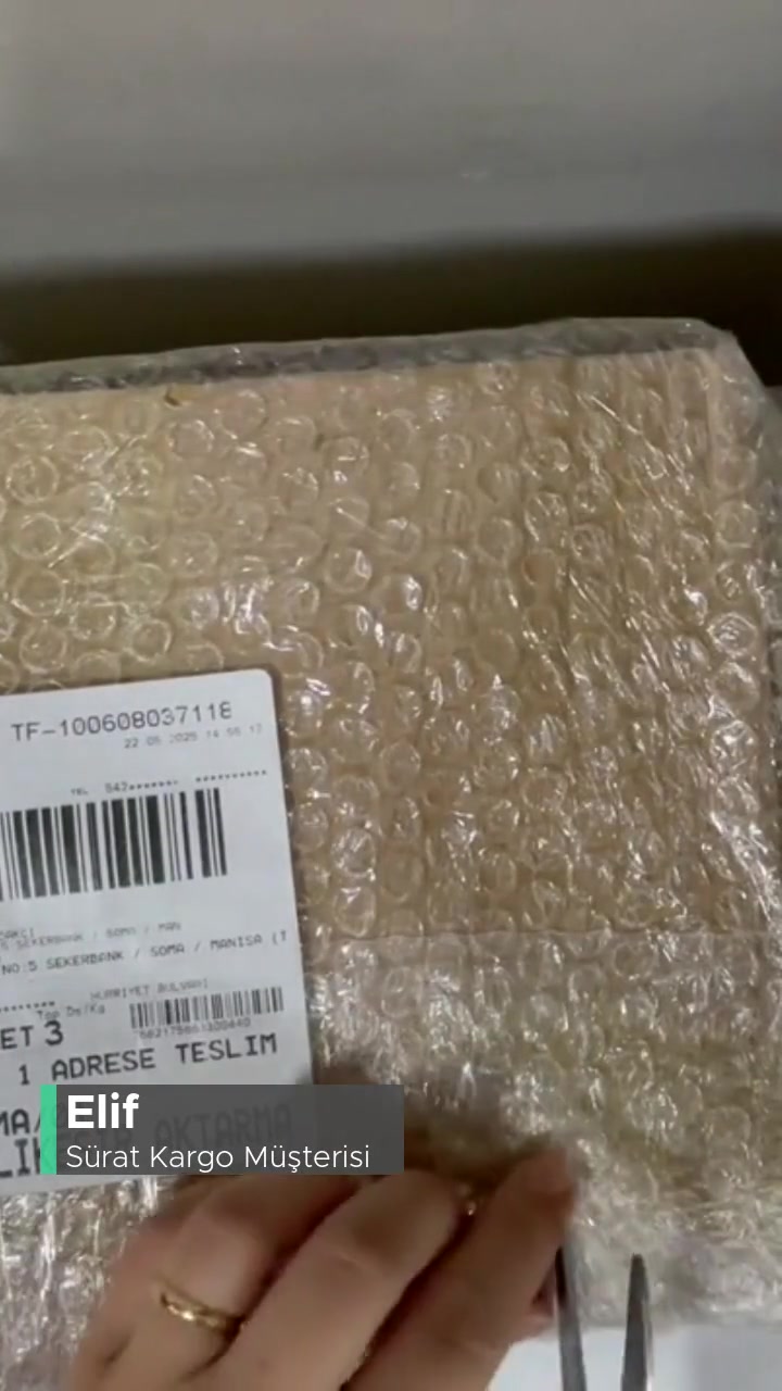 Sürat Kargo Ve Dolap Hasarımı Karşılamıyor! videonun kapak resmi