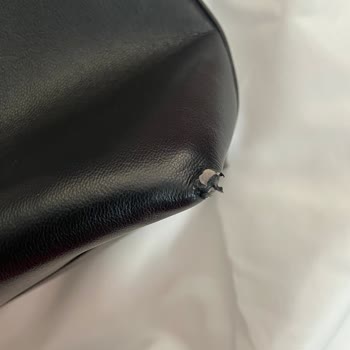 Kullanılmadan Soyulan Çanta Ve Yetersiz Destek