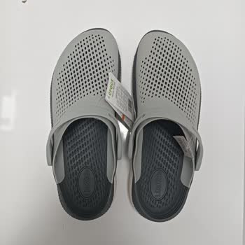 Kullanılmış Ve Kirli Crocs Terliği Değişim Yapmadan Gönderdiler