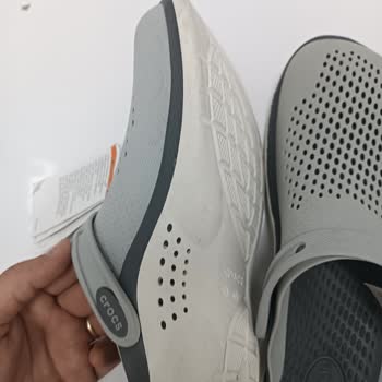 Kullanılmış Ve Kirli Crocs Terliği Değişim Yapmadan Gönderdiler