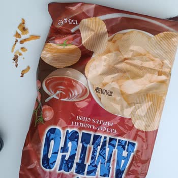 Cips Paketinden Tüylü Ve Yanık Ürün Çıkması