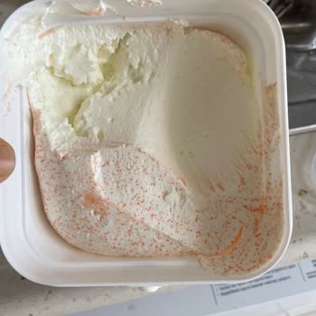 Güvenerek Aldığım Açkar Yoğurttan Beklenmedik Olumsuzluk Yaşadım!