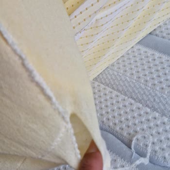 Aldığım Ortopedik Yastıkların Kusurlu Ve Farklı İç Kılıflı Çıkması Hayal Kırıklığı Yarattı