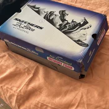 Skechers Mağazasından Hasarlı Ve Kullanılmış Ayakkabı Teslimatı Mağduriyeti