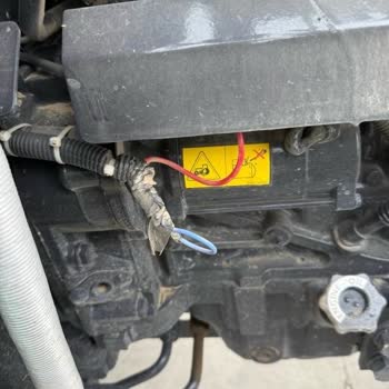 Case Traktörümde Hidrolik Ve Arıza Sorunları Servisten Çözüm Bulamıyorum