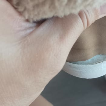 FLO Ve Torex Ayakkabılarda Sürekli Açılma, Mağduriyetim Giderilmiyor