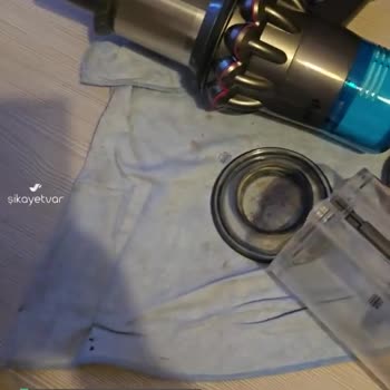 Dyson V15 Detect Toz Haznesi Lastik Sorunu