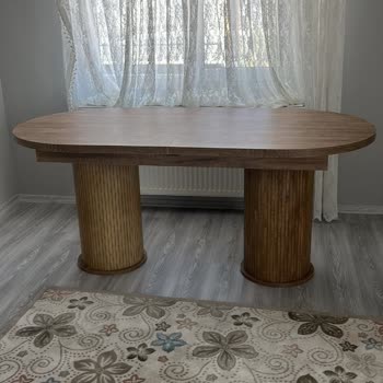 Mobilya Teslimatında Model Ve Renk Hataları, Ek Ücret Talebi