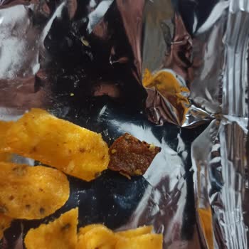 Patos Cipsin İçinden Yanmış Ve Bozulmuş Ürünler Çıktı, Hijyen Endişesi Yaşadım