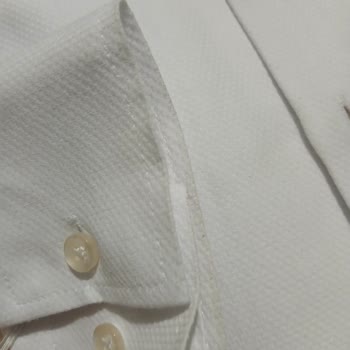 D’S Damat Mağazasında Kirli Ürün ve Kötü Kasa Deneyimi