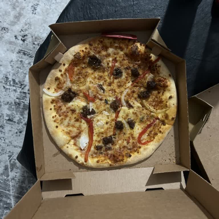 Burdur Domino's Şubesi Siparişimde Eksik Malzeme Ve İlgisizlik Yaşadım