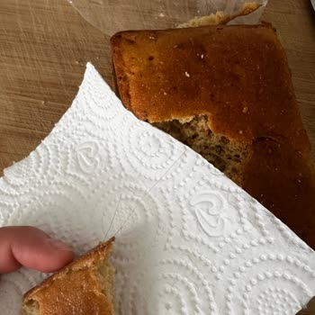 Sinangil Glutensiz Ekmekten Saç Çıktı!