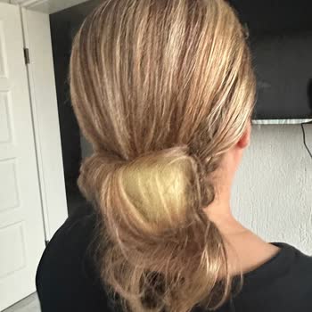 Nişan Günü Saç Ve Makyaj Hizmetinde Yaşanan Hayal Kırıklığı