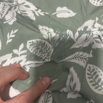 Aldığım Gömlekler Sürekli Yırtılıyor, Mağduriyetim Giderilsin