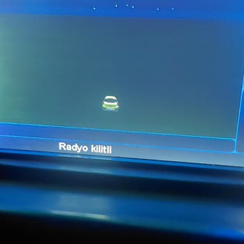 Renault Clio Radyosu Kilitlendi Kod Giremiyoruz