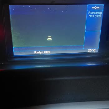 Renault Clio Radyosu Kilitlendi Kod Giremiyoruz